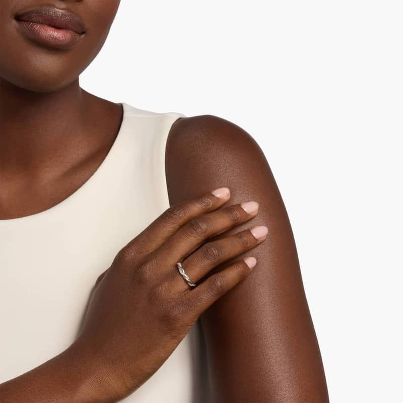 Twisting Diamond Ring in 14k White Gold (2.6 mm, 1/5 ct. tw.) By Zac Zac Posen