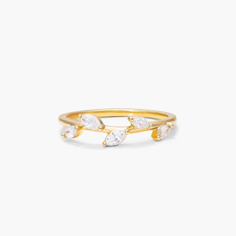 Leaf Motif Diamond Ring In 14K Yellow Gold